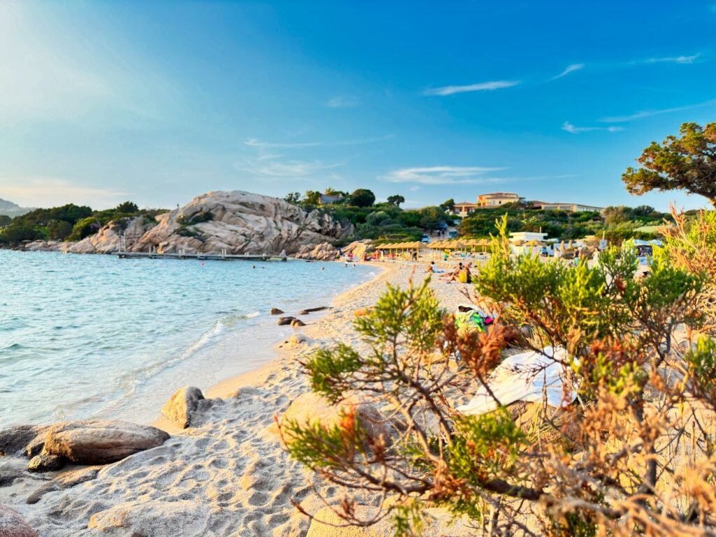 Spiaggia di Capriccioli al Tramonto