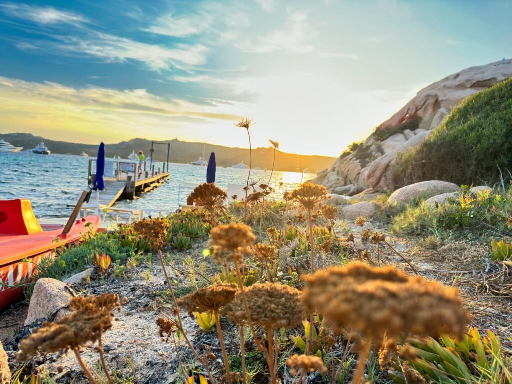 Spiaggia di Capriccioli al Tramonto