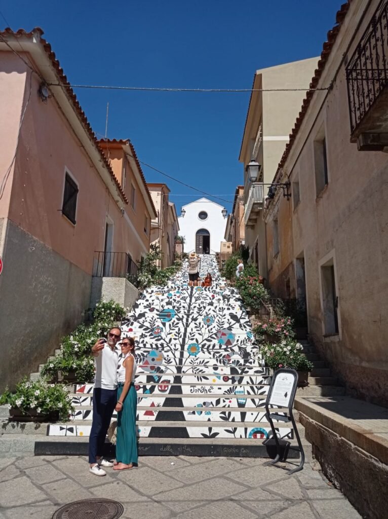 la scalinata di Santa Lucia ad Arzachena _ Jona Journey