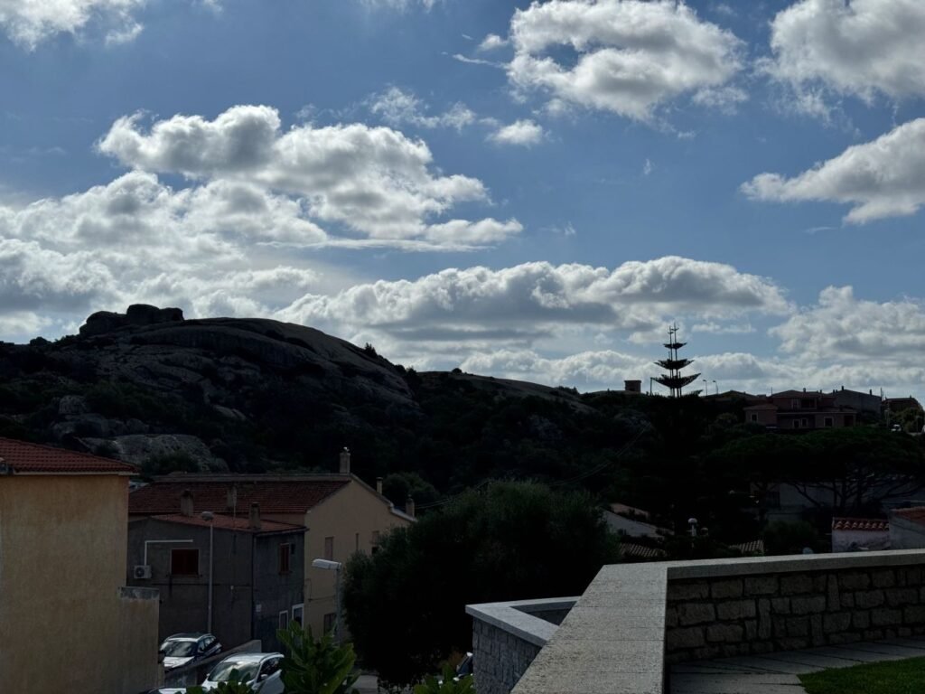 la scalinata di Santa Lucia ad Arzachena _ Jona Journey